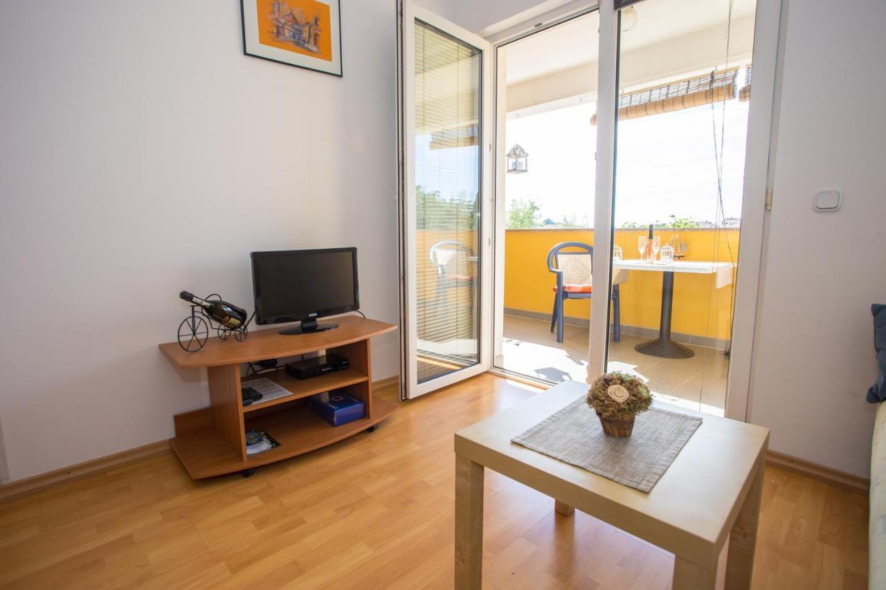 דירות ורסאר Apartman Vlado מראה חיצוני תמונה